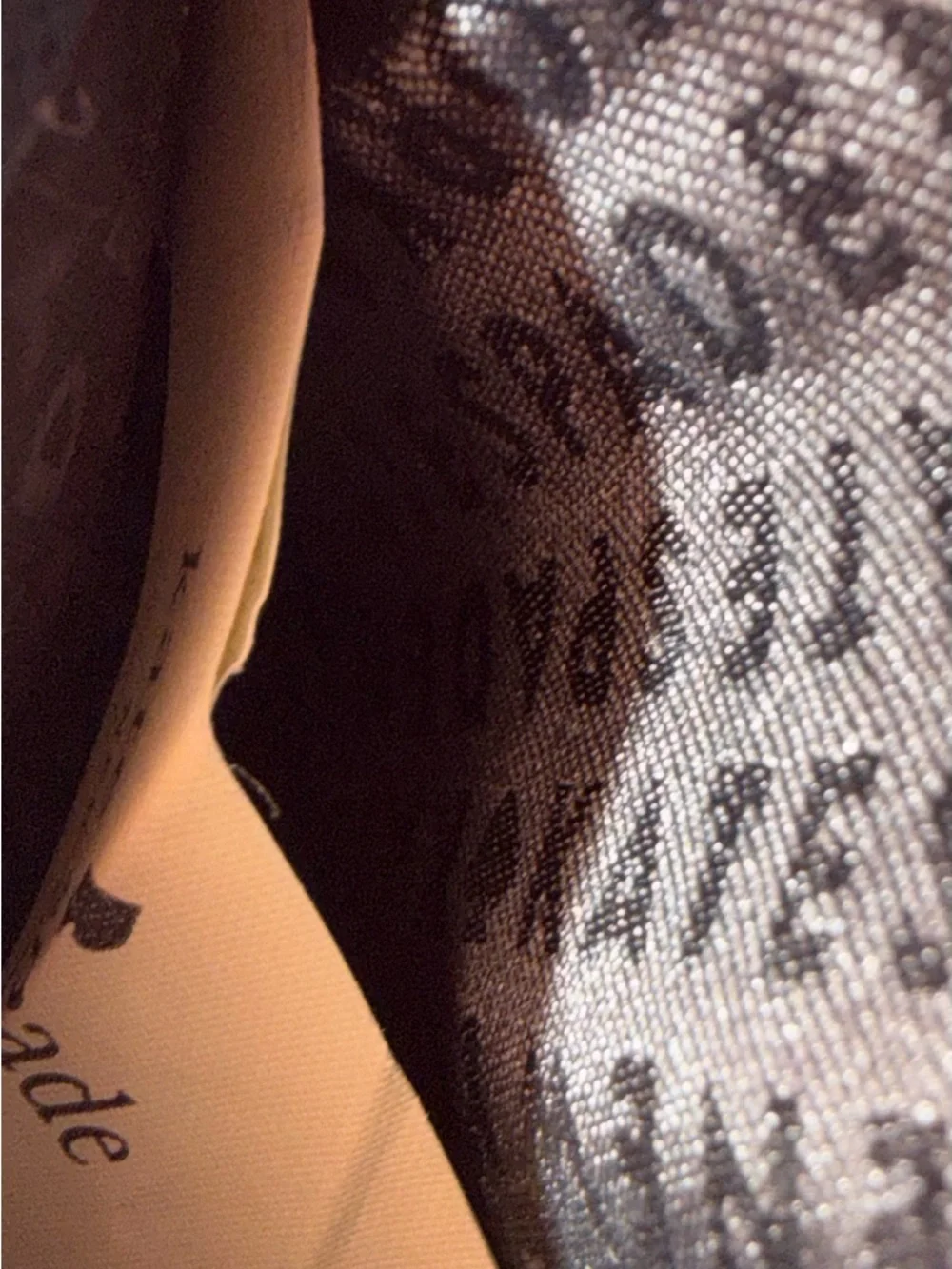 Kate Spade Clifton Lane Penguin Passport Wallet - Picture 7 of 9